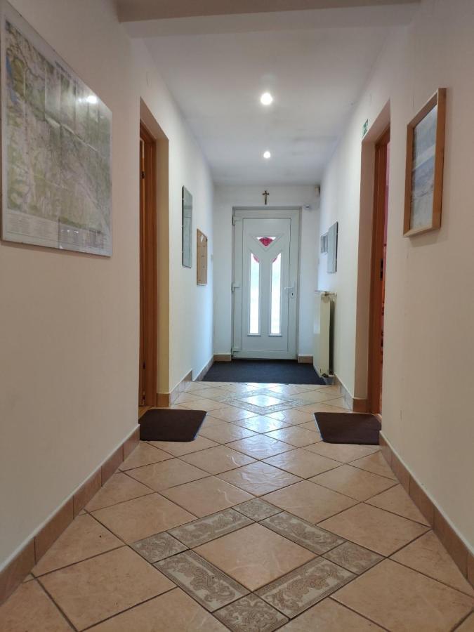 Hotel Penzion Roal Pieniny Spisska Stara Ves Exterior foto